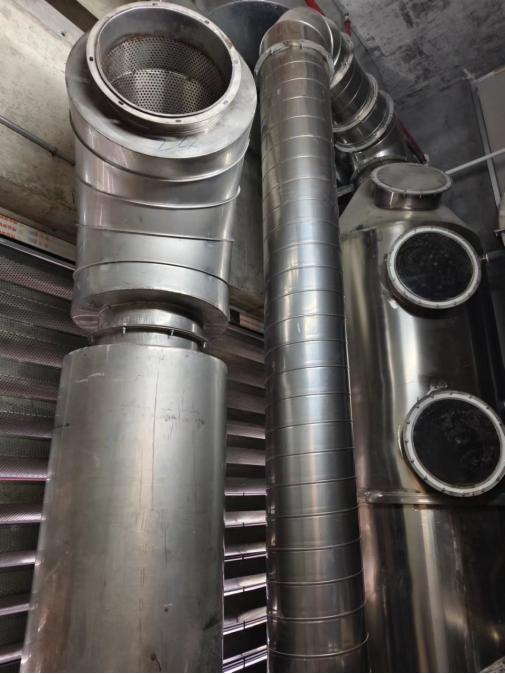 1744012201199747.jpg 22.jpg